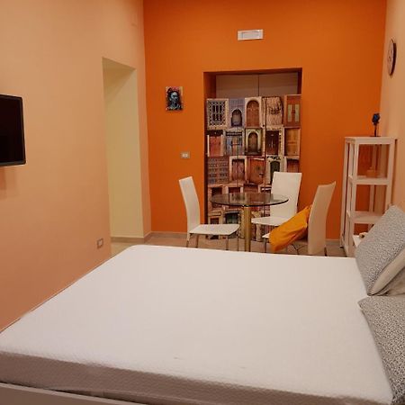 Il Giardino Di Daphne Panzió Nápoly Kültér fotó